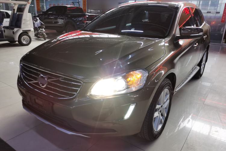 Used Volvo XC60 2017 T5 Smart Upgrade Edition