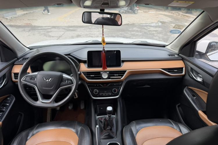 Used Wuling Hongguang S3 2018 1.5L Manual Luxury Model China V Standard