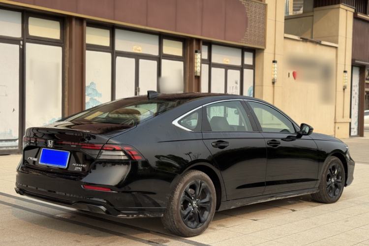 Used Honda Accord 2025 Sport Series 260TURBO Luxury Edition Exterior 5