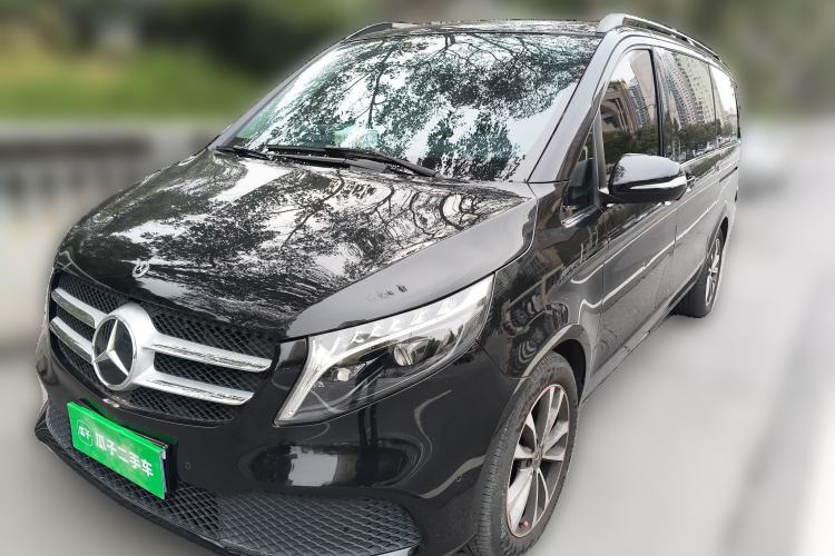 Used Mercedes-Benz V-Class 2022 V 260 Avantgarde Edition