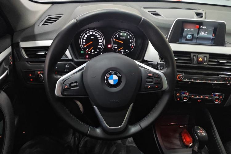 Used BMW X1 2018 sDrive20Li Leading Model