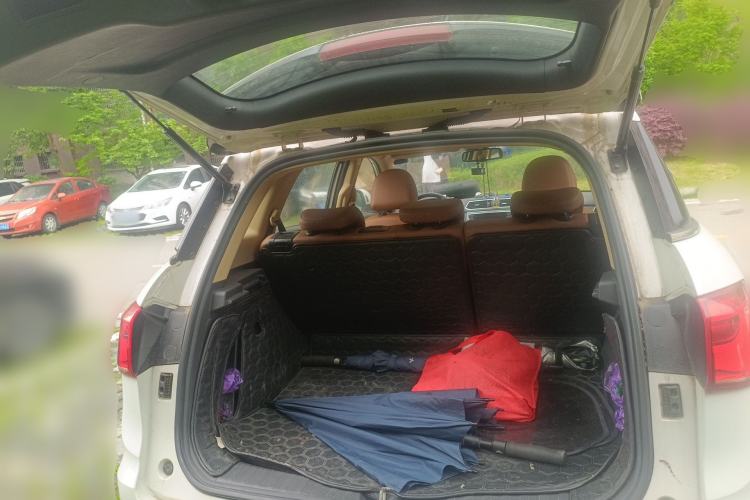 Used Haval H6 Coupe 2015 Blue Label 2.0T Automatic Two-Wheel Drive Prestige Model Trunk