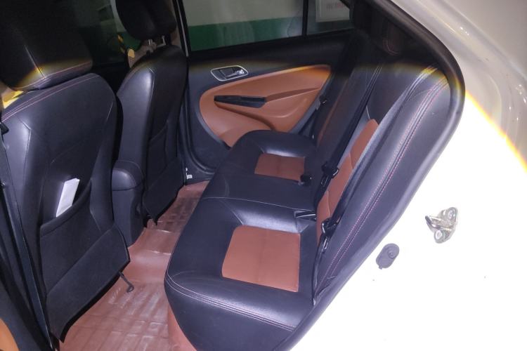 Used Geely Auto Diamond 2016 1.5L Manual Elite Edition
