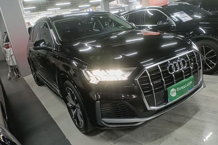 Used Audi Q7 2023 55 TFSI quattro S line Sport Edition
