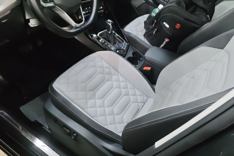 Used Volkswagen Tayron 2023 280TSI Two-Wheel-Drive Luxury Plus Advanced Version Left Front Seat