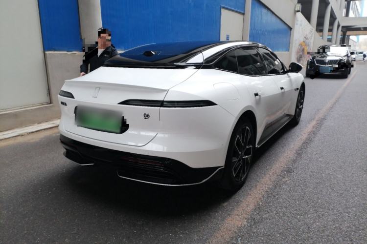 Used Avatr 06 2025 Max Extended-Range Edition Rear Right 45 Deg