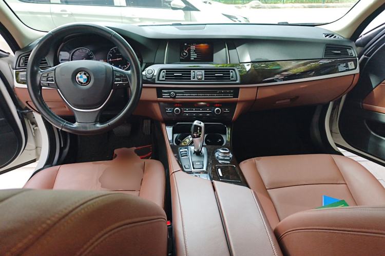 Used BMW 5 Series 2017 525Li Leading Model