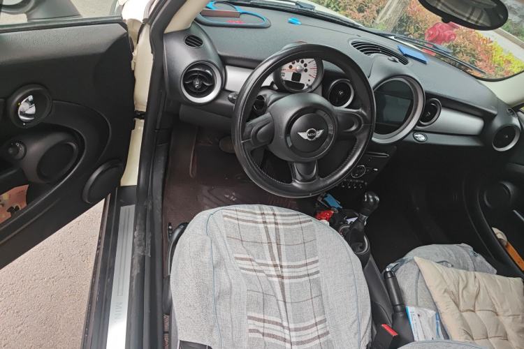 Used MINI 2013 1.6L ONE Limited Edition First Version
