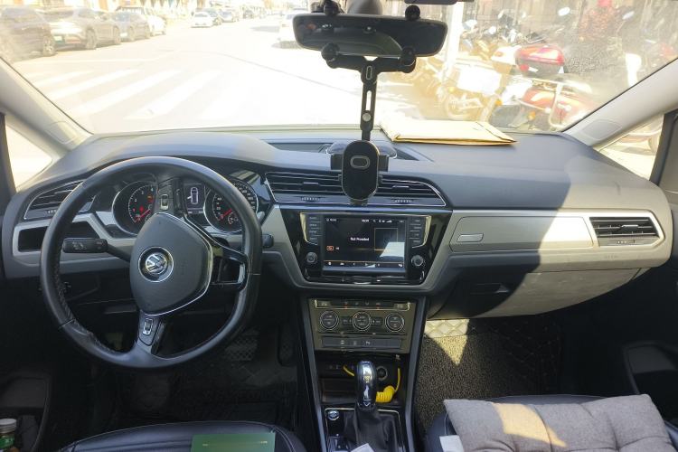 Used Volkswagen Touran 2018 Volkswagen Touran L 280TSI DSG Boundary Edition 7 Seats China V Emission Standard