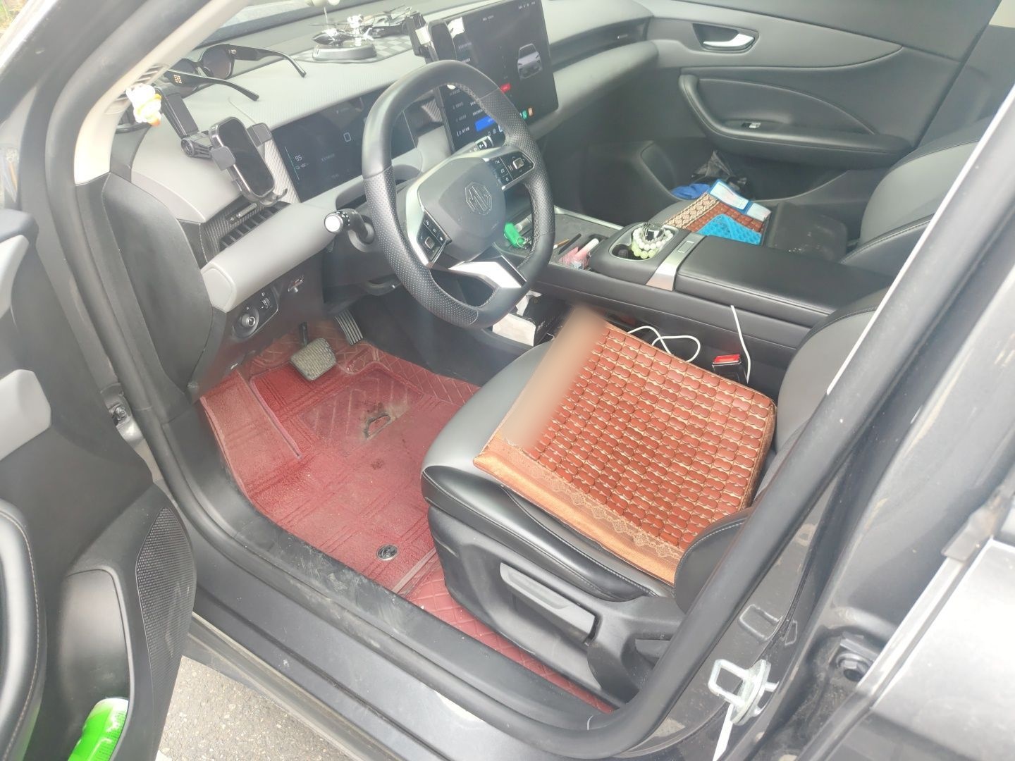 MG ES5 2025 425 Pro Rear-Drive Version — снимка 19