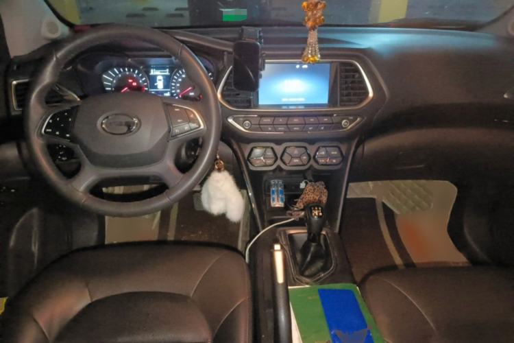 Used GAC Trumpchi GS4 2017 235T Manual Two-Wheel Drive Luxury Edition
