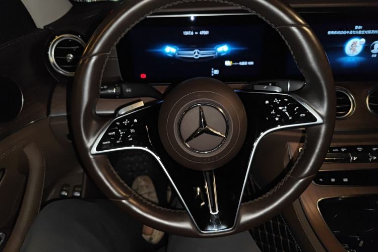 Used Mercedes-Benz E-Class New Energy 2023 E 350 e L Plug-in Hybrid Sedan
