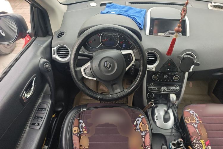 Used Renault Koleos 2014 Revised Version 2.0L Two-Wheel Drive Fashion Edition Steering Wheel