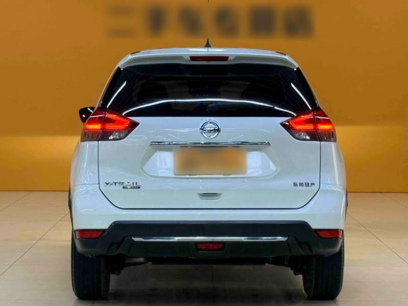 Used Nissan X-Trail 2022 2.0L Two-Wheel Drive Smart Connect Premium Edition — 31