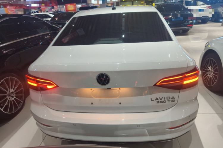 Used Volkswagen Lavida 2022 280TSI DSG Comfort Edition
