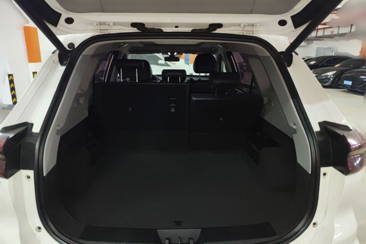 Used Chery Tiggo 8 2020 230TCI Automatic Elite Edition Trunk