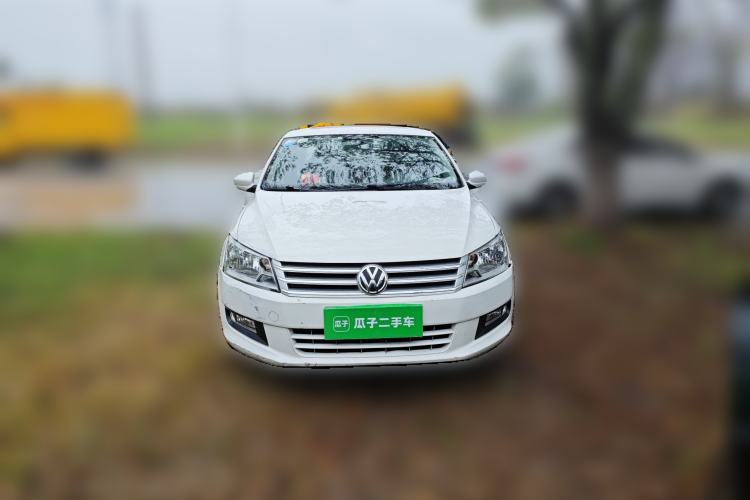 Used Volkswagen Santana 2015 1.6L Manual Comfort Edition