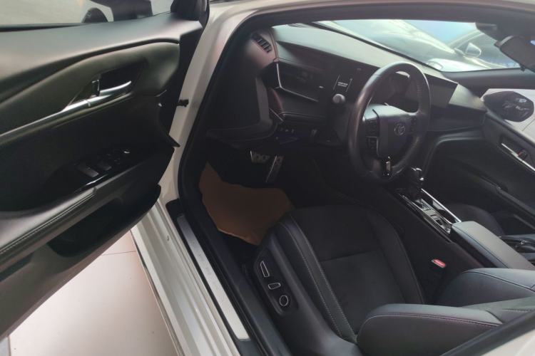 Used Toyota Camry 2024 Dual-Motor 2.0 HXS Sport Plus Edition
