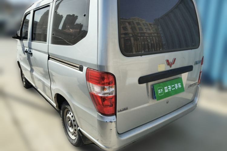 Used Wuling Zhiguang 2010 1.0L New Version Practical Edition with Short Body