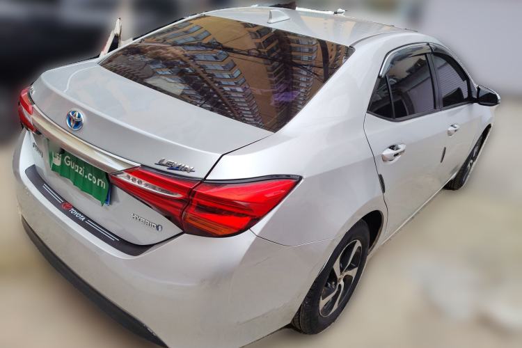 Used Toyota Levin 2017 Revised Dual-Engine 1.8H GS E-CVT Elite Sunroof Version China V Standard