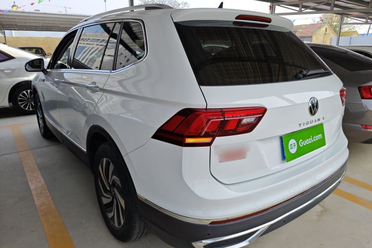 Used Volkswagen Tiguan L 2023 Revised Version 330TSI Automatic Two-Wheel Drive Smart Enjoyment Edition
