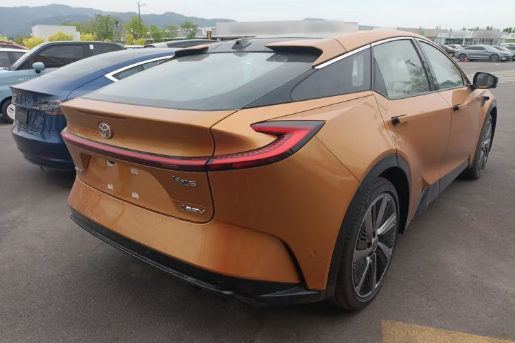 Used Toyota bZ5 2025 Model 550 PRO Smart Driving Edition