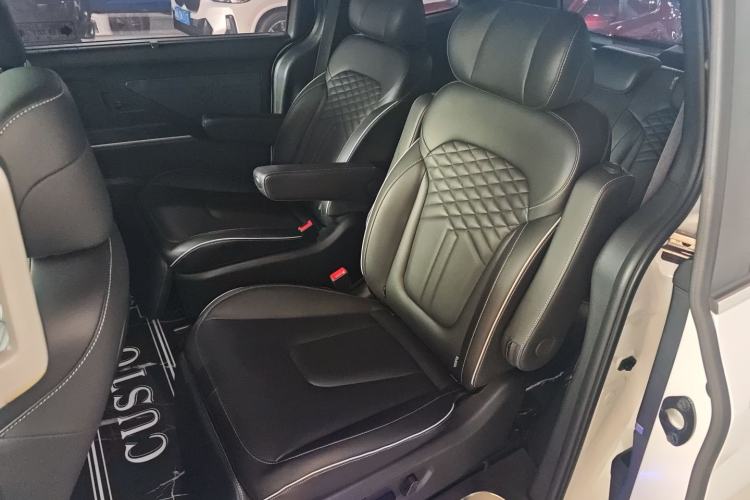 Used Hyundai Custo 2021 380TGDi Smart Luxury Premium LUX Left Rear Seat