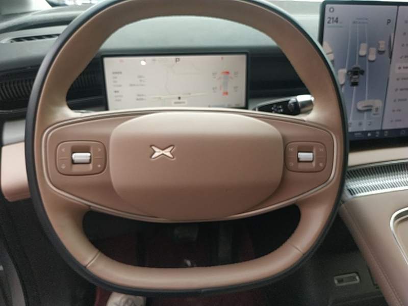 Used XPeng X9 2024 702 Ultra-Long Range Pro — 10