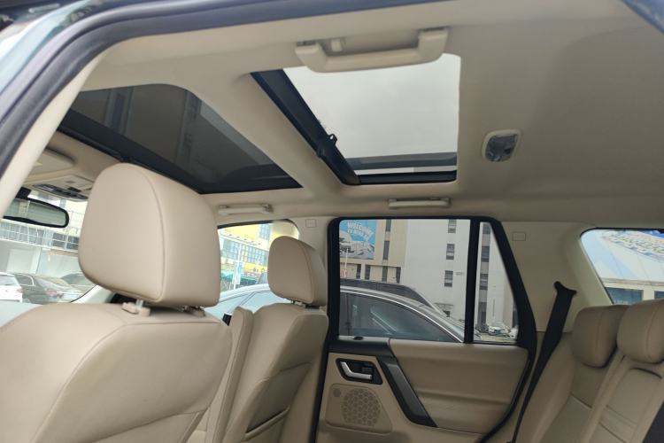 Used Land Rover Freelander 2 2010 3.2 i6 Automatic HSE Gasoline Version Headliner