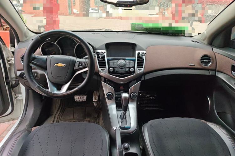 Used Chevrolet Cruze 2013 Hatchback 1.6L Automatic Luxury Model