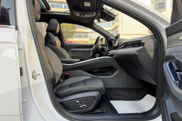 Used Geely Auto Preface 2023 2.0TD "Only This Verdant Green" Edition