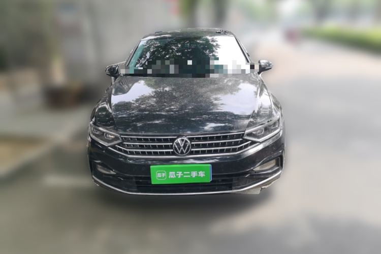 Used Volkswagen Magotan 2023 2 Million Units Limited Edition 330TSI DSG Leading Version