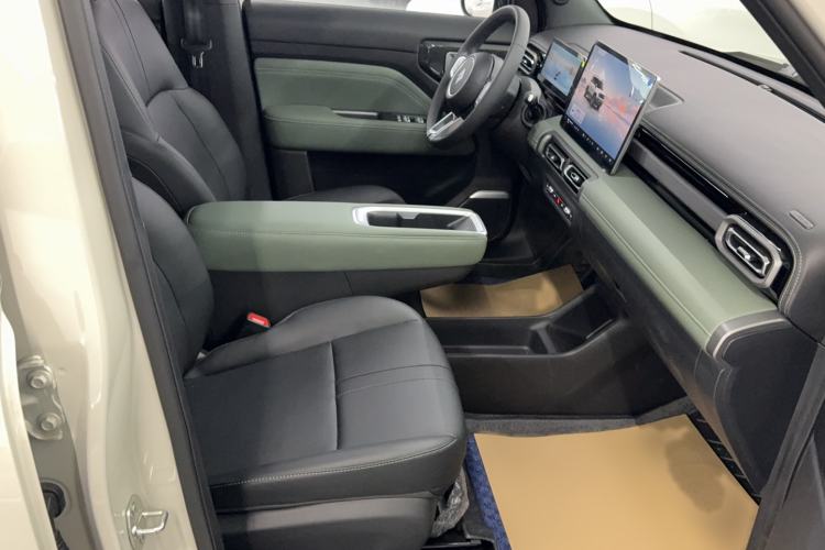 Used Baojun Spark EUV 2026 Model 401km Flagship Edition