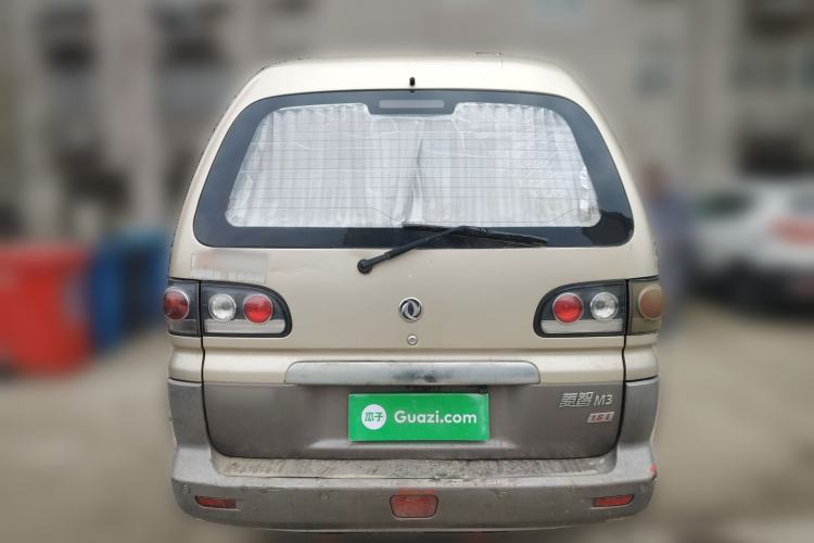 Used FORTHING Lingzhi 2014 M3 1.6L 7-Seater Luxury Model Rear