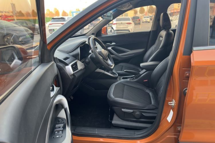 Used Baojun 510 2017 1.5L Manual Fashion Model