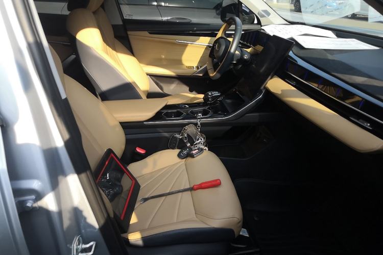 Used Geely Auto FX11 2023 1.5TD DCT Prestige Edition
