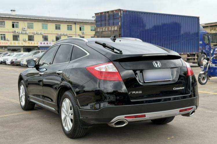 Used Honda Crosstour 2014 2.4L Luxury Edition
