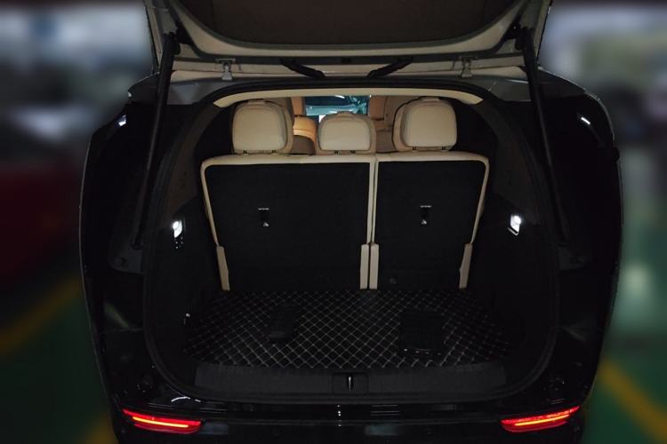 Used Li Auto MEGA 2024 Ultra Model