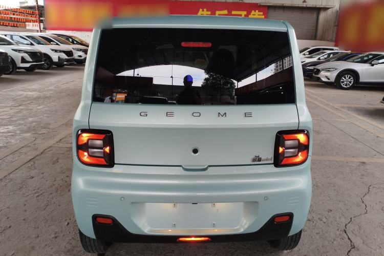 Used Geely Galaxy Panda 2024 Panda Mini 200km Endurance Bear Rear