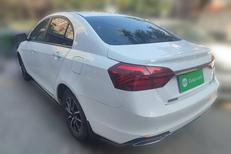 Used Geely Auto Emgrand 2019 Leading Edition 1.5L CVT Luxury Model China VI Standard
