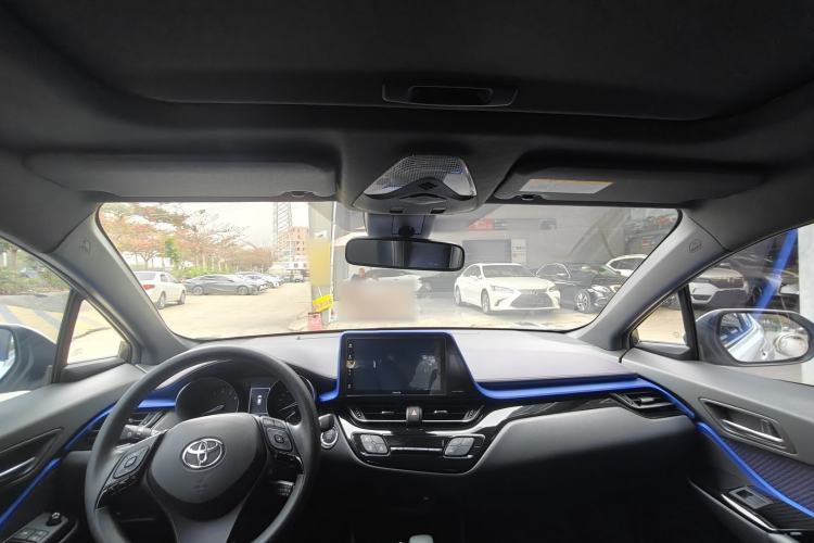 Used Toyota IZOA 2020 2.0L Enjoy Edition