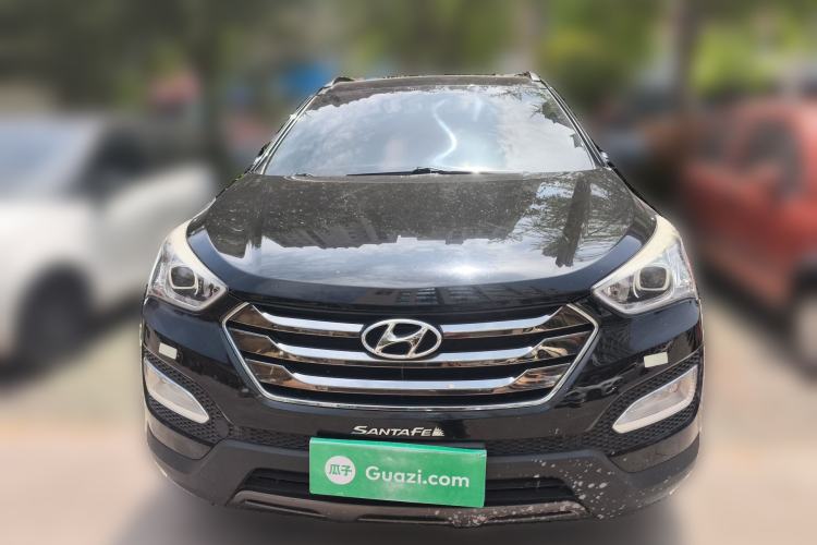 Used Hyundai Santa Fe 2013 2.4L Automatic 2WD Comfort Edition Front