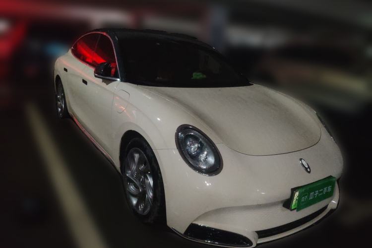 Used ORA Lightning Cat 2022 555 km Luxury Edition