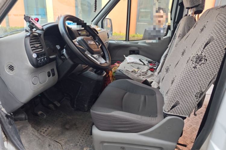 Used JMC Transit 2017 2.8T Commercial Version Short Wheelbase Mid-Roof 6/7/8-Seater JX493