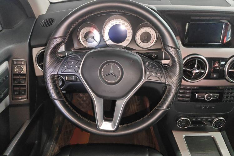 Used Mercedes-Benz GLK-Class 2014 GLK 260 4MATIC Dynamic Model
