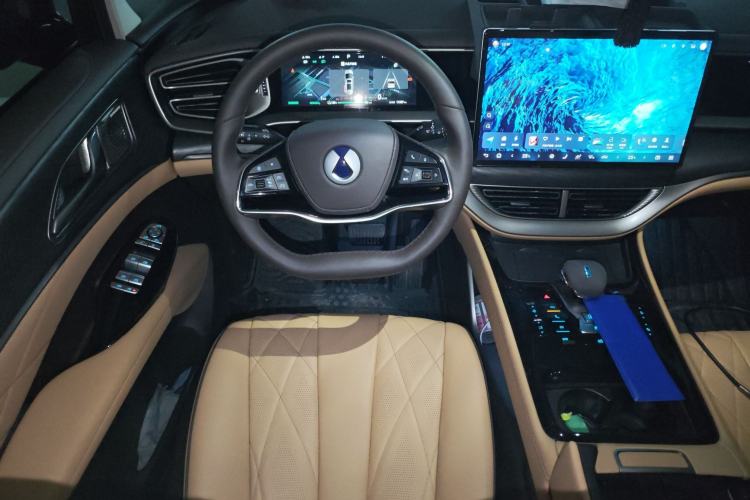 Used Denza D9 2024 EV 620 Premium Model