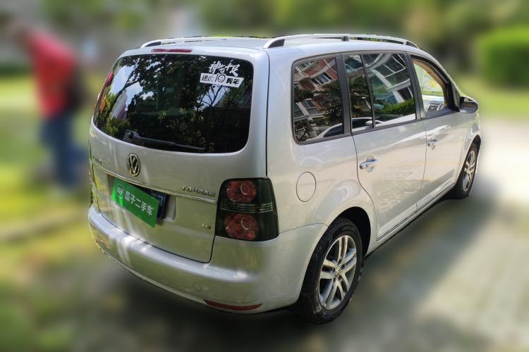 Used Volkswagen Touran 2011 1.4T DSG ZhiZhen Edition 5 Seats
