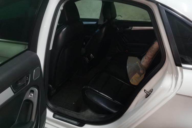 Used Audi A4L 2013 35 TFSI Automatic Standard Model
