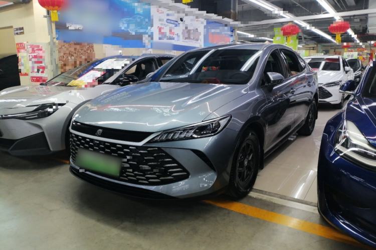 Used BYD Qin PLUS 2025 DM-i Smart Drive 55KM Leading Model