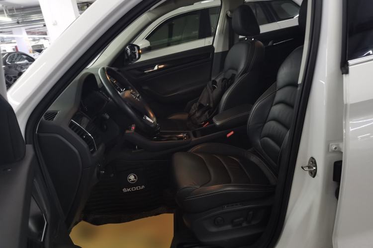 Used Skoda Kodiaq 2019 Facelifted TSI330 5-Seater Two-Wheel-Drive Luxury Enjoyment Edition China VI Standard Left Front Seat